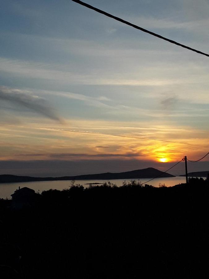 Golden Navarino'S Sunset Pilos Exterior foto